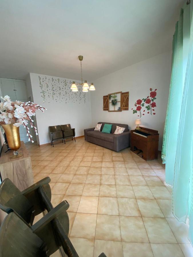 La Maison De Rose 图里 外观 照片